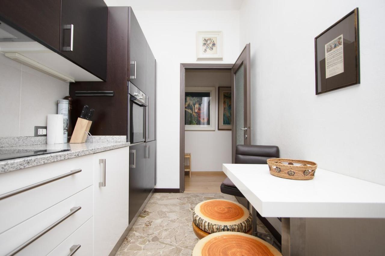 Apartamento Note D'Artista-Duomo 15 Minutes Milán Exterior foto